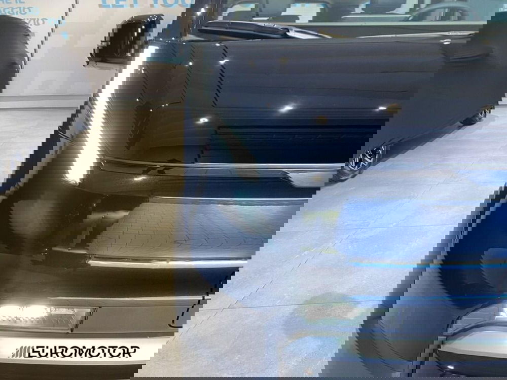 Kia PV5 nuova a Bari (6)