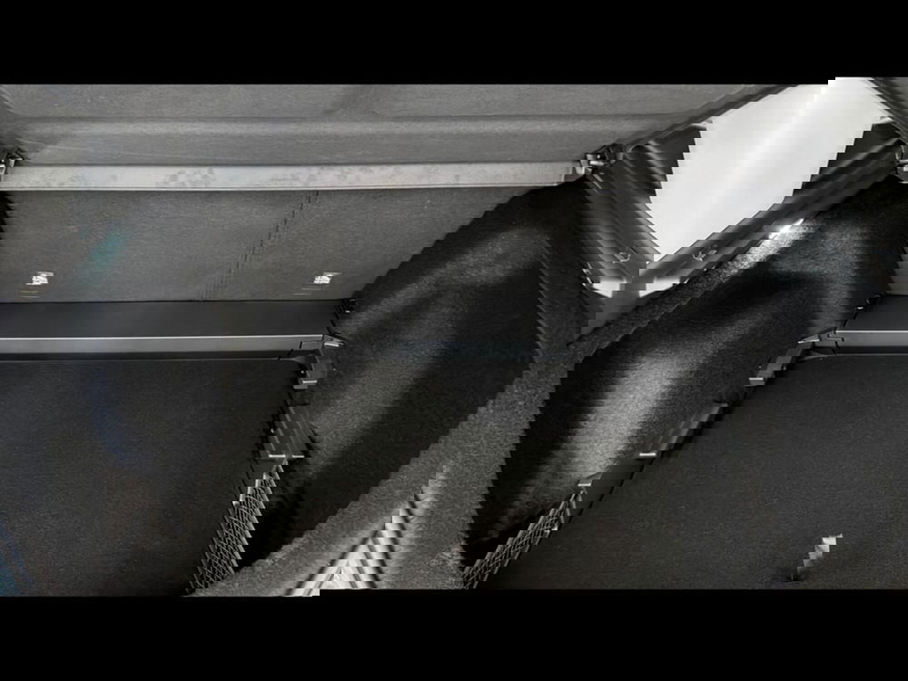 Mg ZS nuova a Varese (13)