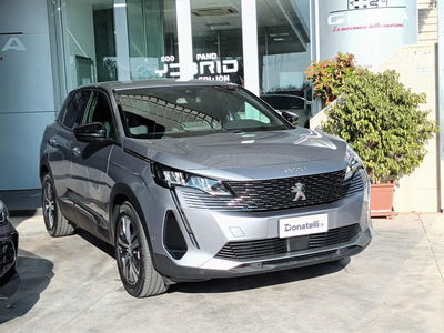 Peugeot 3008 BlueHDi 130 S&amp;S EAT8 Allure Pack del 2023 usata a Triggiano