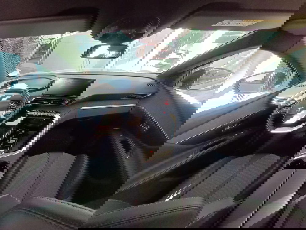 Peugeot 3008 usata a Bari (15)