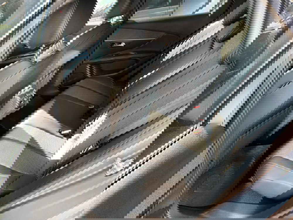 Peugeot 3008 usata a Bari (17)
