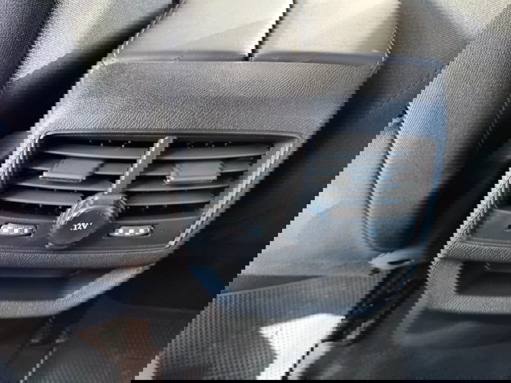 Peugeot 3008 usata a Bari (18)