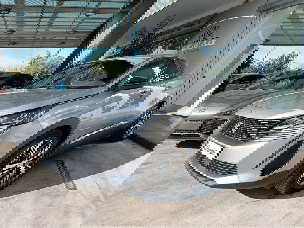 Peugeot 3008 usata a Bari (4)