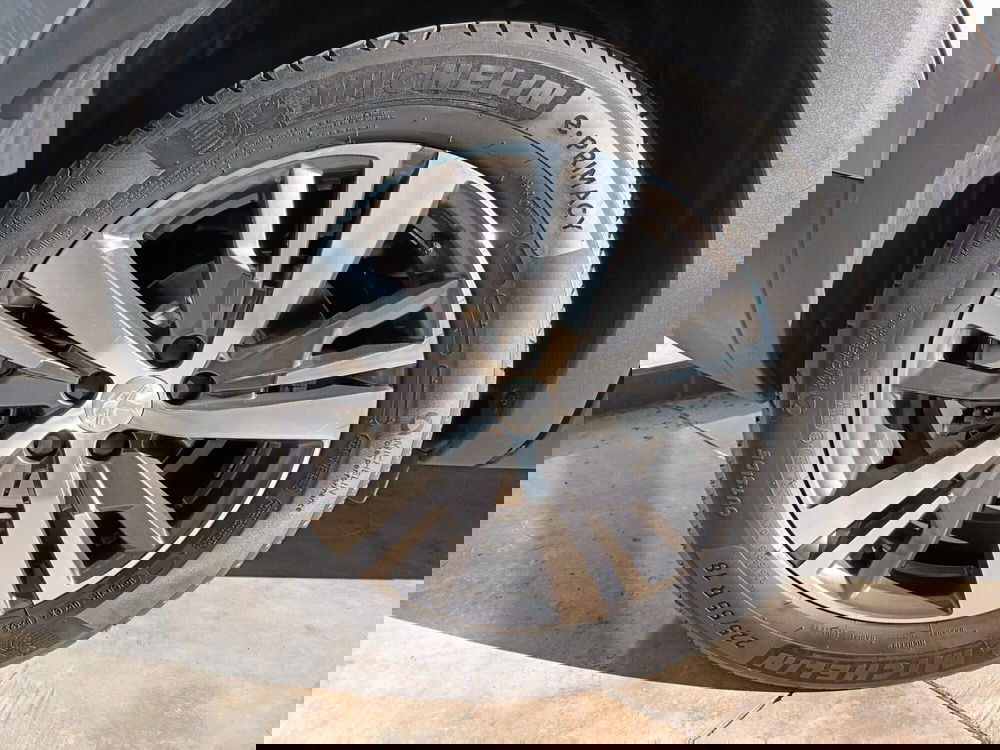 Peugeot 3008 usata a Bari (5)