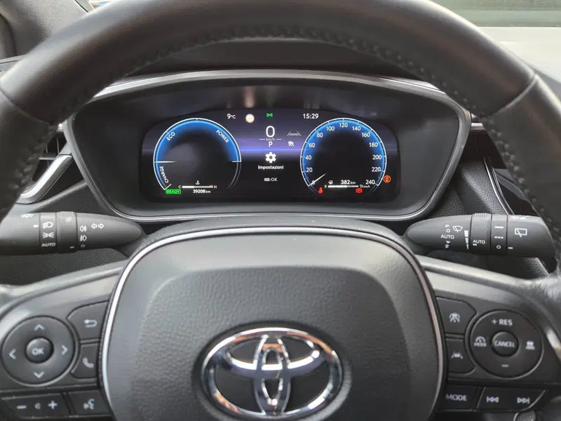 Toyota Corolla Touring Sports usata a Torino (10)