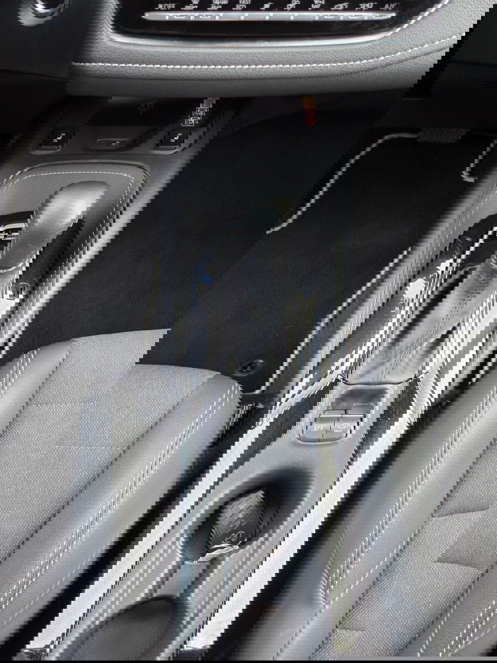 Toyota Corolla Touring Sports usata a Torino (18)