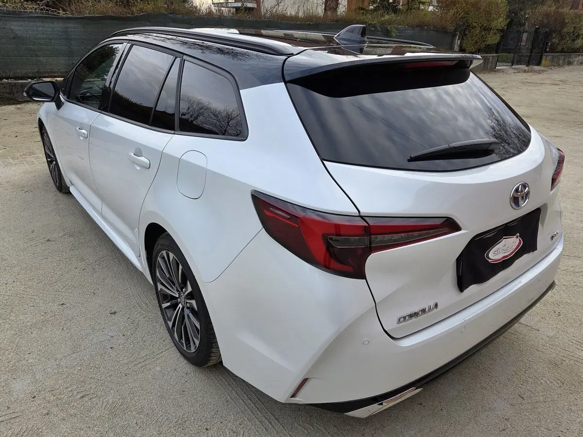 Toyota Corolla Touring Sports usata a Torino (4)