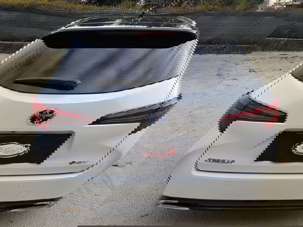 Toyota Corolla Touring Sports usata a Torino (6)