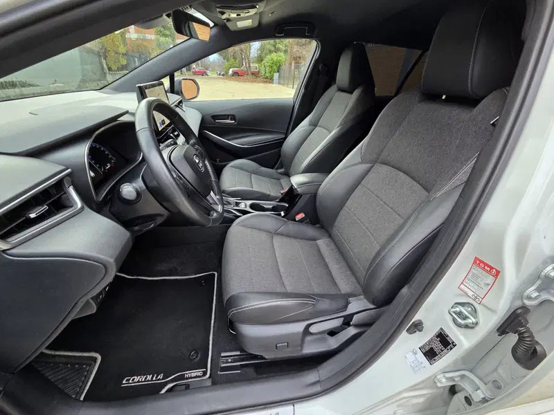 Toyota Corolla Touring Sports usata a Torino (7)