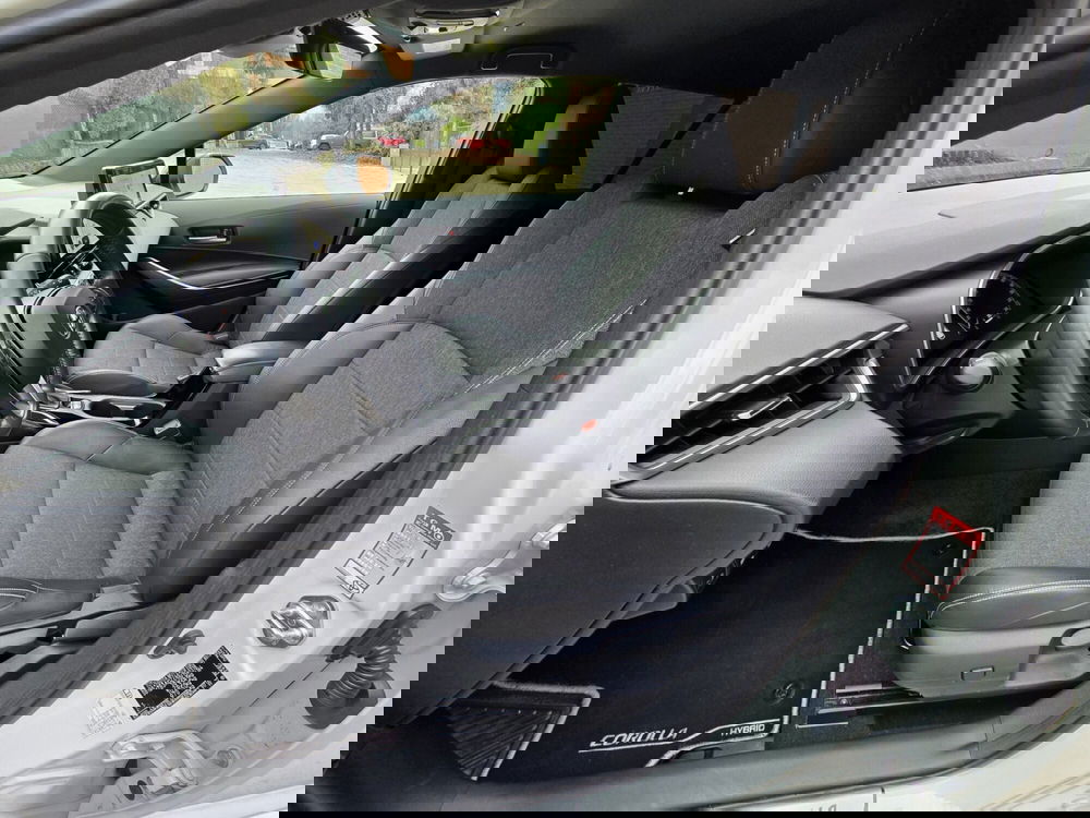 Toyota Corolla Touring Sports usata a Torino (7)