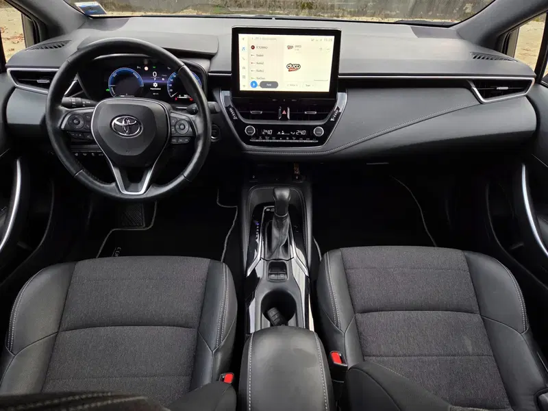 Toyota Corolla Touring Sports usata a Torino (9)