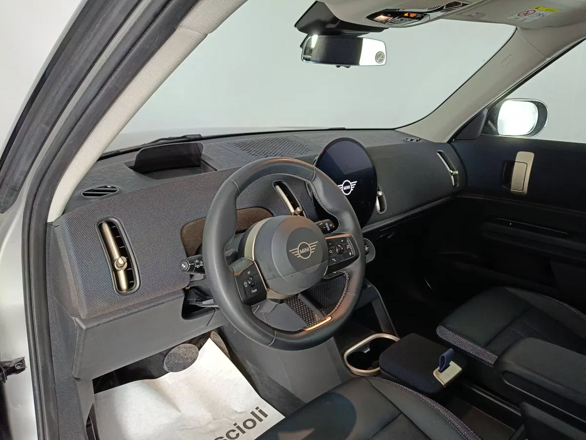 MINI Mini Countryman usata a Ascoli Piceno (7)