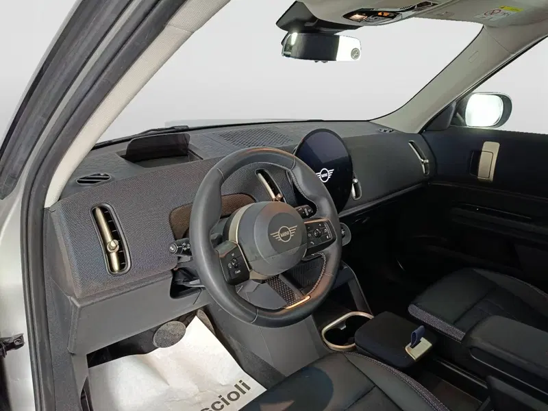 MINI Mini Countryman usata a Ascoli Piceno (7)