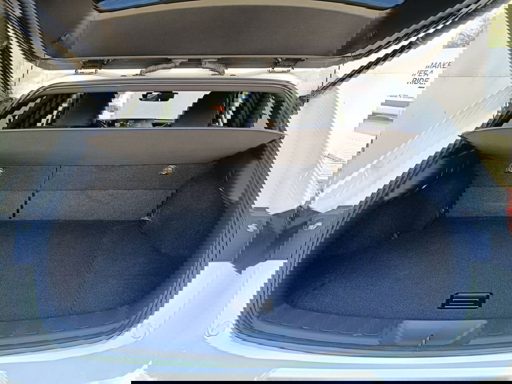 Lexus UX usata a Ascoli Piceno (14)