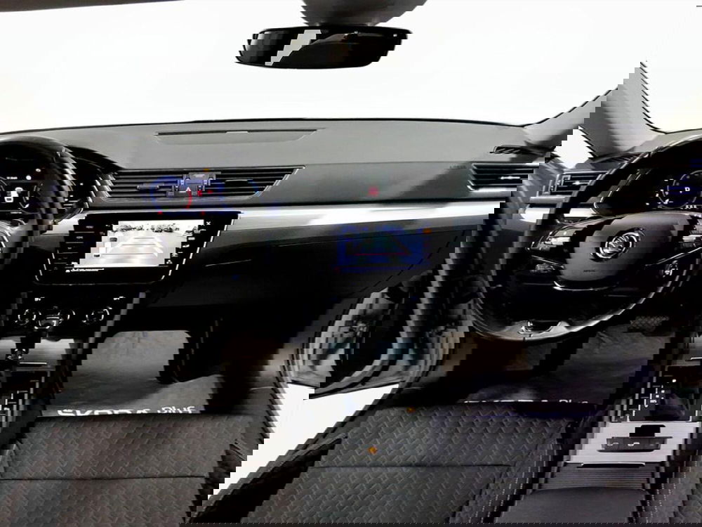 Skoda Superb Station Wagon usata a Padova (13)