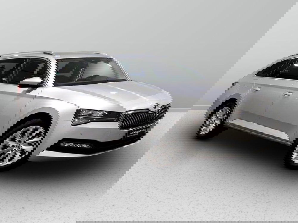 Skoda Superb Station Wagon usata a Padova (6)