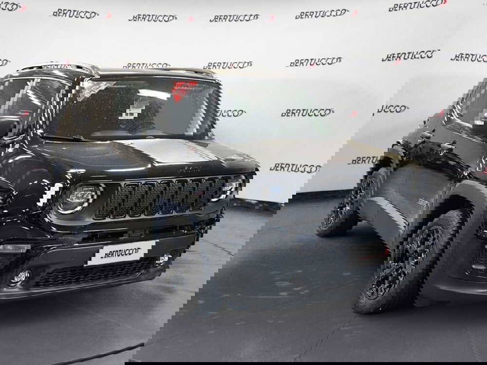 Jeep Renegade nuova a Verona