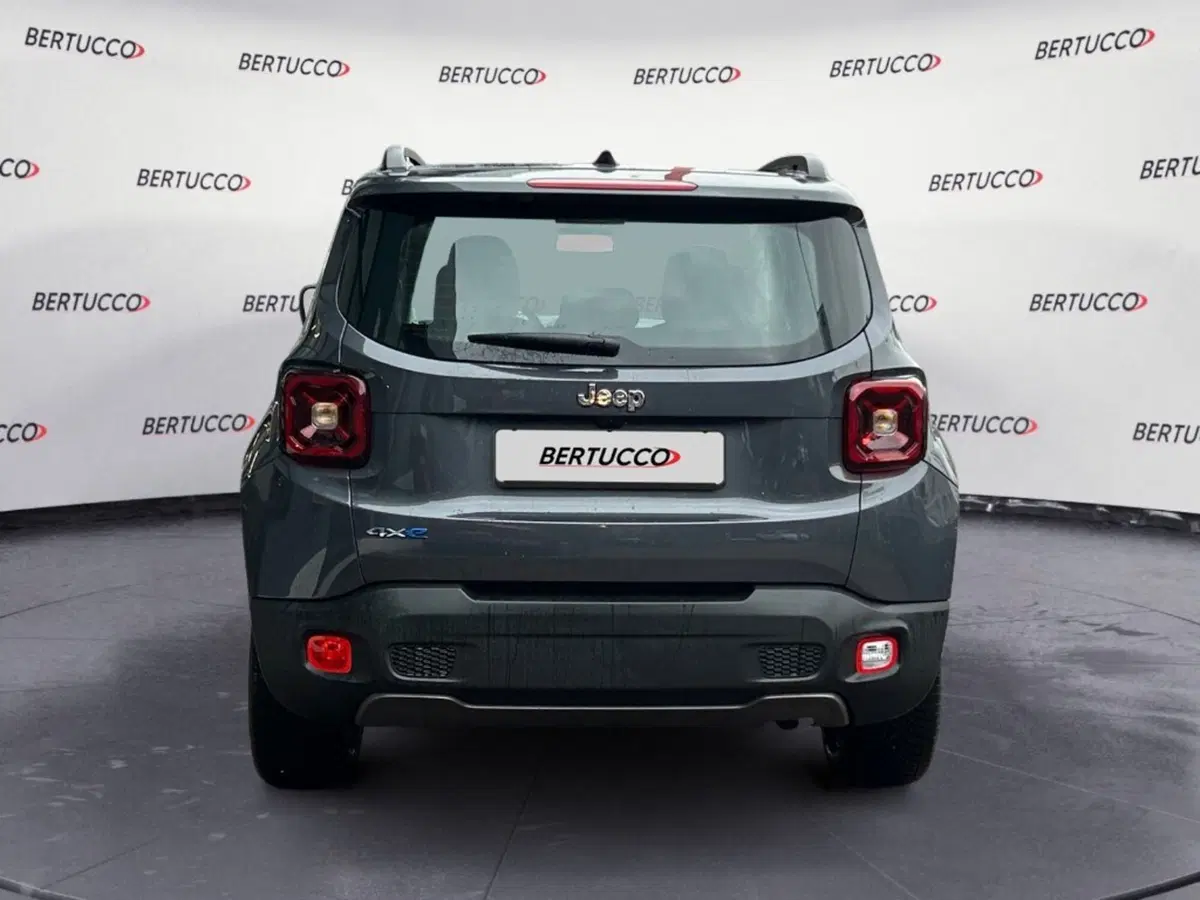 Jeep Renegade nuova a Verona (5)