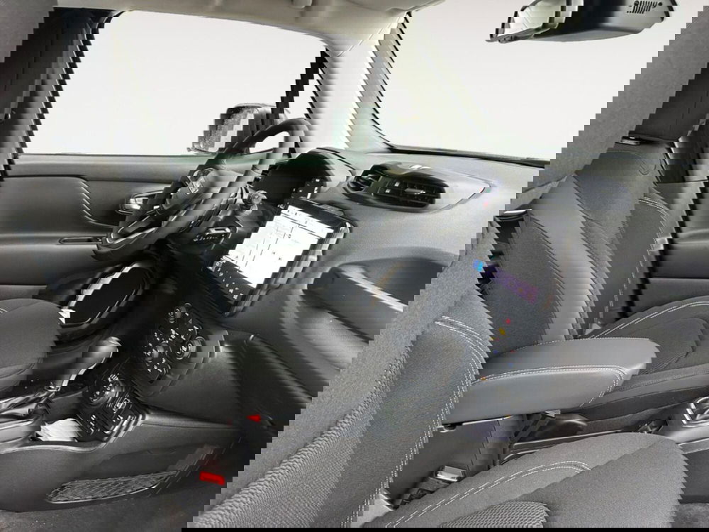 Jeep Renegade nuova a Verona (8)