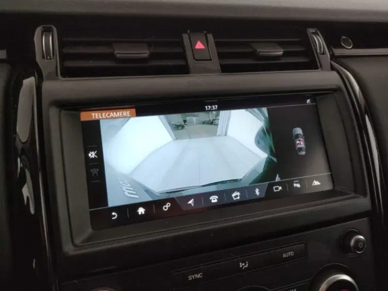 Land Rover Discovery usata a Modena (17)