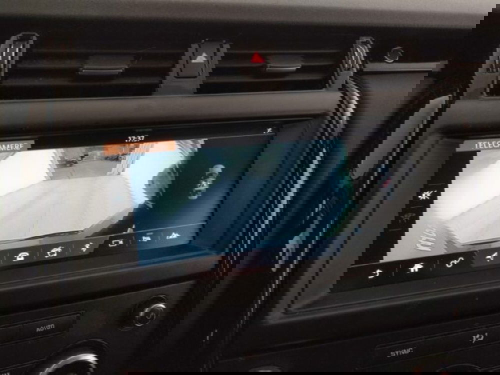 Land Rover Discovery usata a Modena (17)