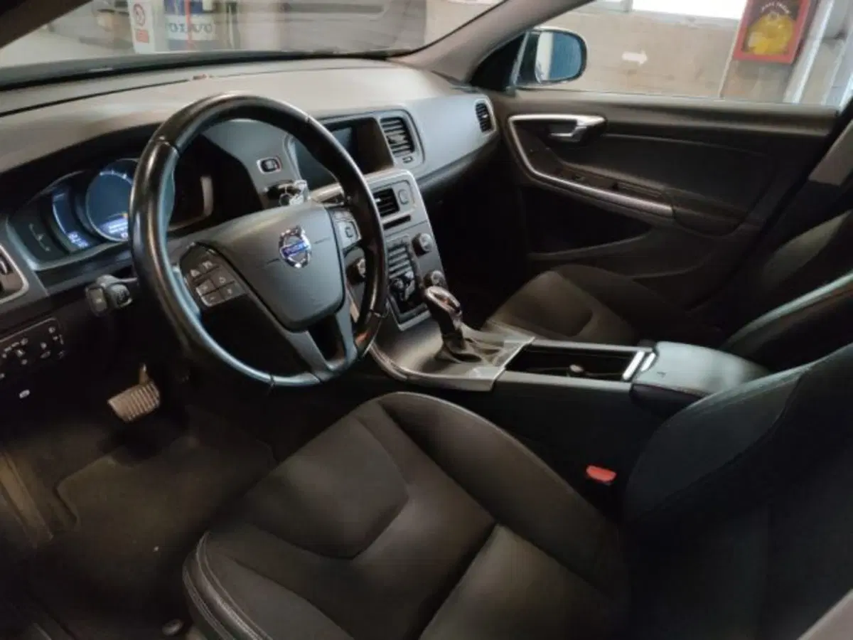Volvo V60 Cross Country usata a Modena (12)