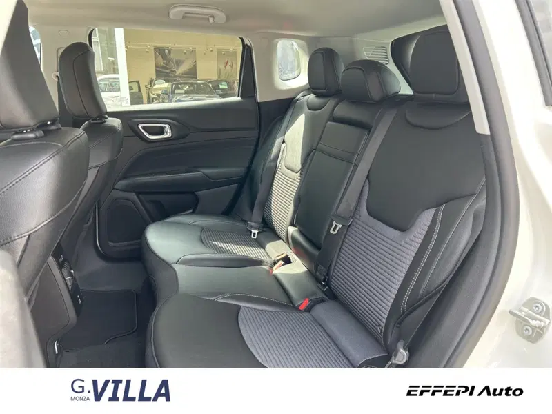 Jeep Compass nuova a Monza e Brianza (12)