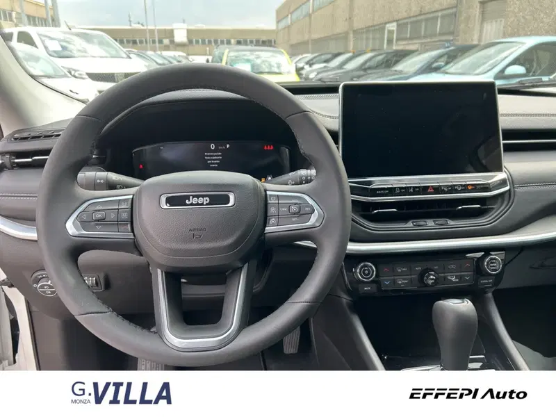 Jeep Compass nuova a Monza e Brianza (14)