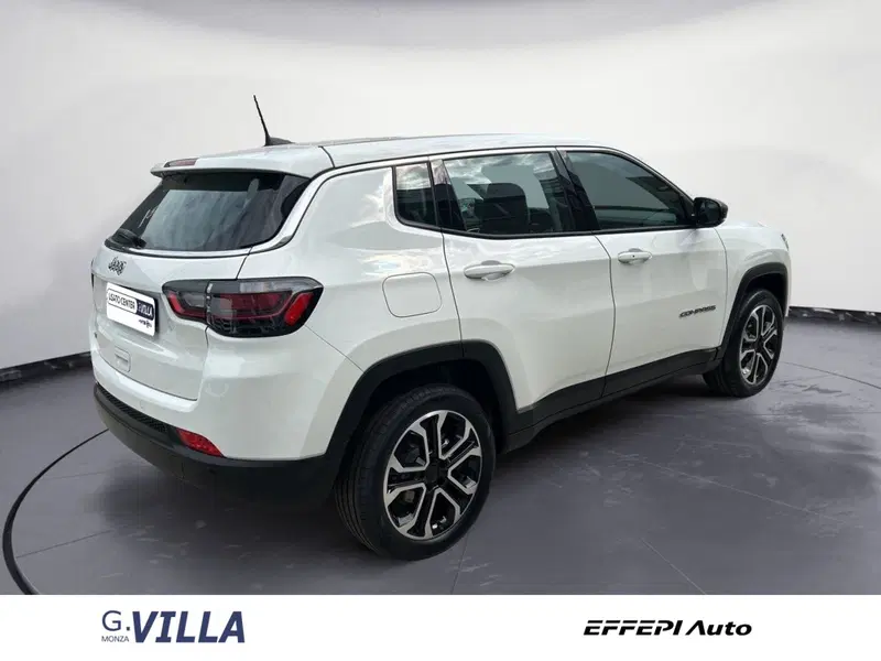 Jeep Compass nuova a Monza e Brianza (4)