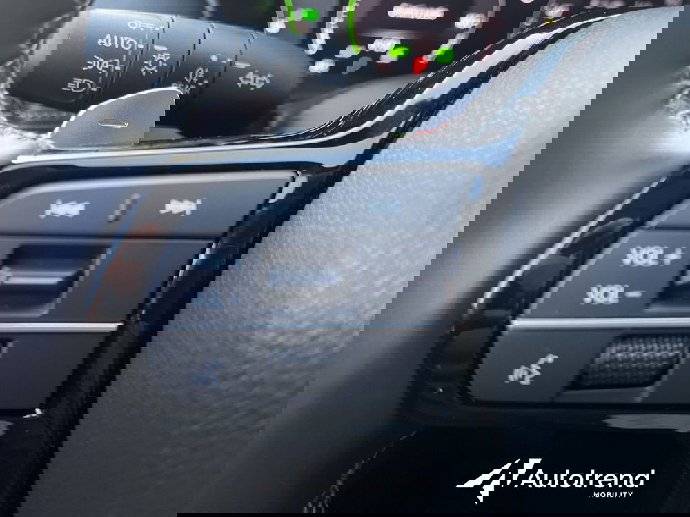 Honda ZR-V usata a Bari (9)