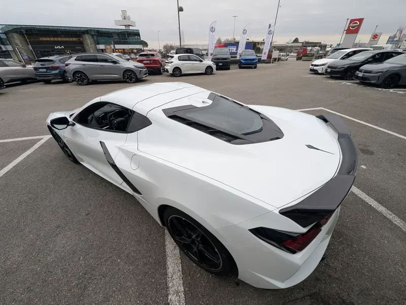 Corvette Corvette C8 Coupe usata a Treviso (10)