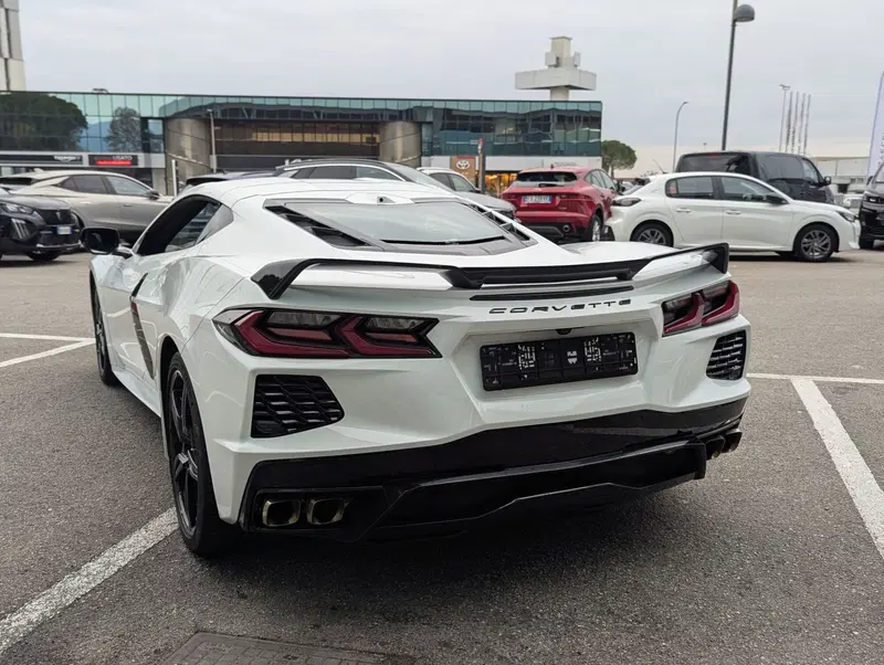Corvette Corvette C8 Coupe usata a Treviso (16)