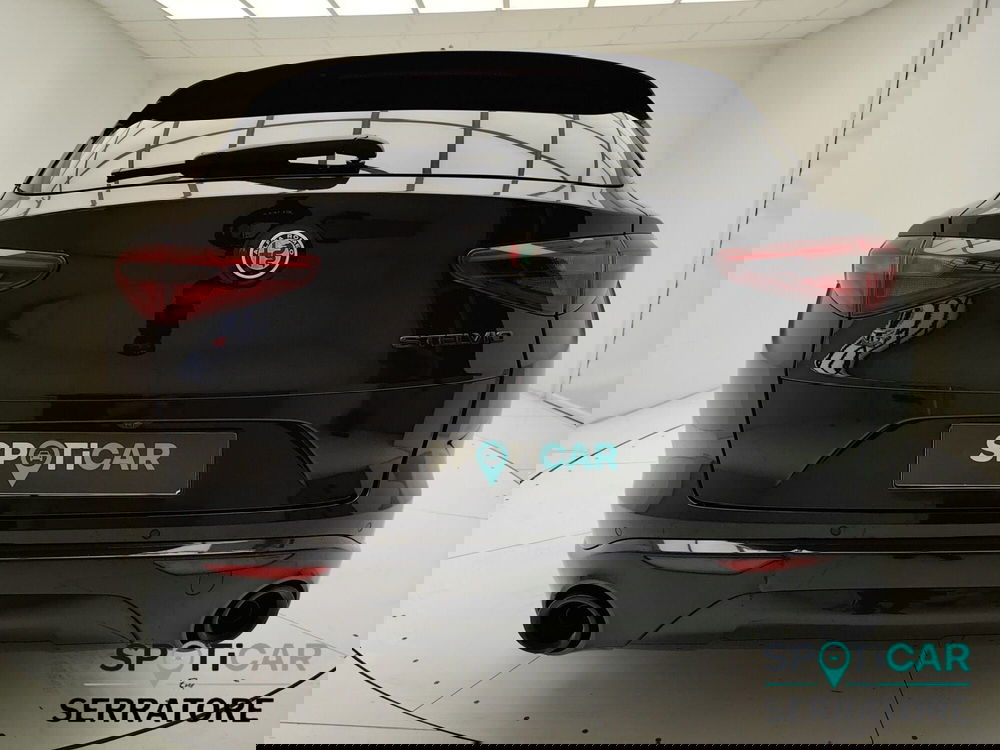 Alfa Romeo Stelvio usata a Como (5)