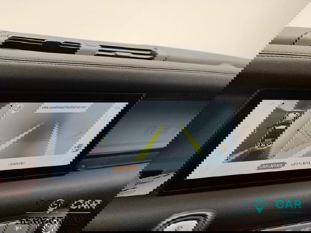 Land Rover Defender usata a Como (10)