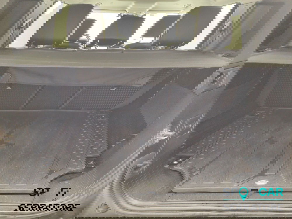 Land Rover Defender usata a Como (19)