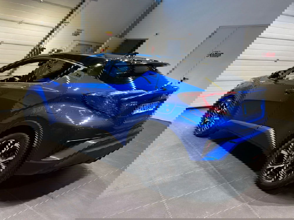 Toyota Toyota C-HR usata a Piacenza (5)