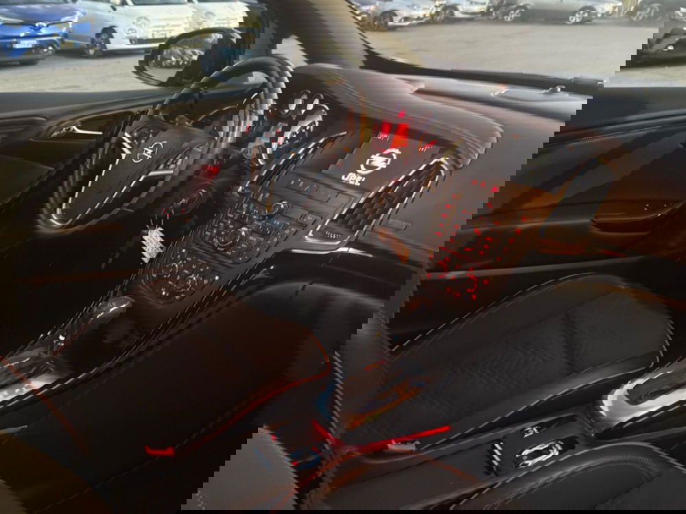 Opel Cascada usata a Piacenza (5)