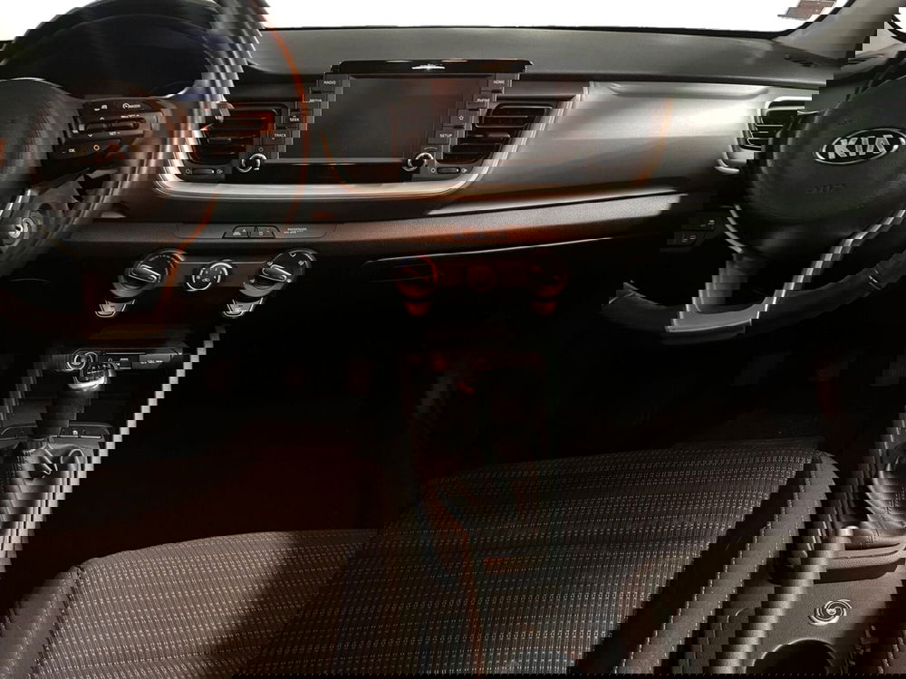 Kia Stonic usata a Modena (11)