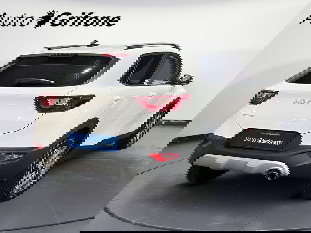 Kia Stonic nuova a Modena (5)