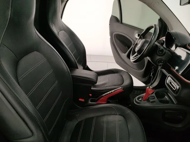 smart Fortwo usata a Caserta (9)