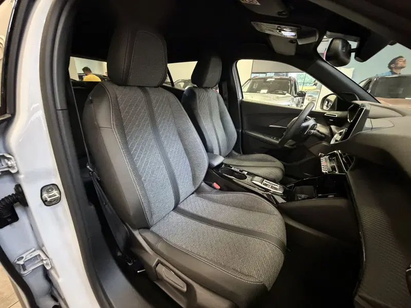 Peugeot 2008 usata a Ferrara (5)