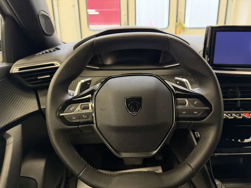 Peugeot 2008 usata a Ferrara (8)