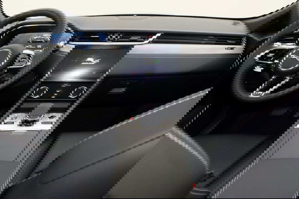 Jaguar F-Pace usata a Torino (4)