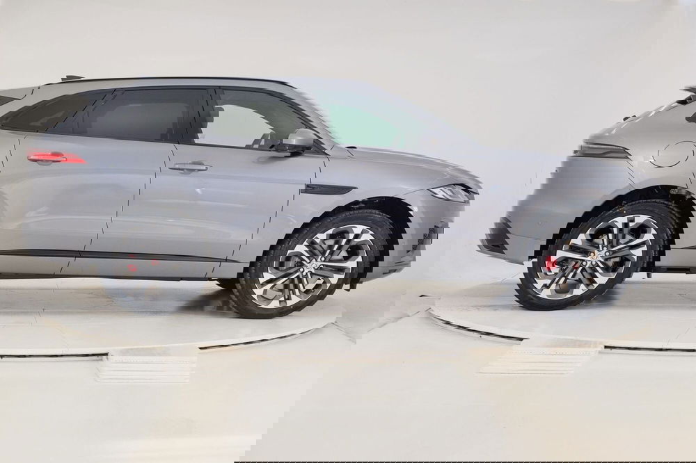 Jaguar F-Pace usata a Torino (6)
