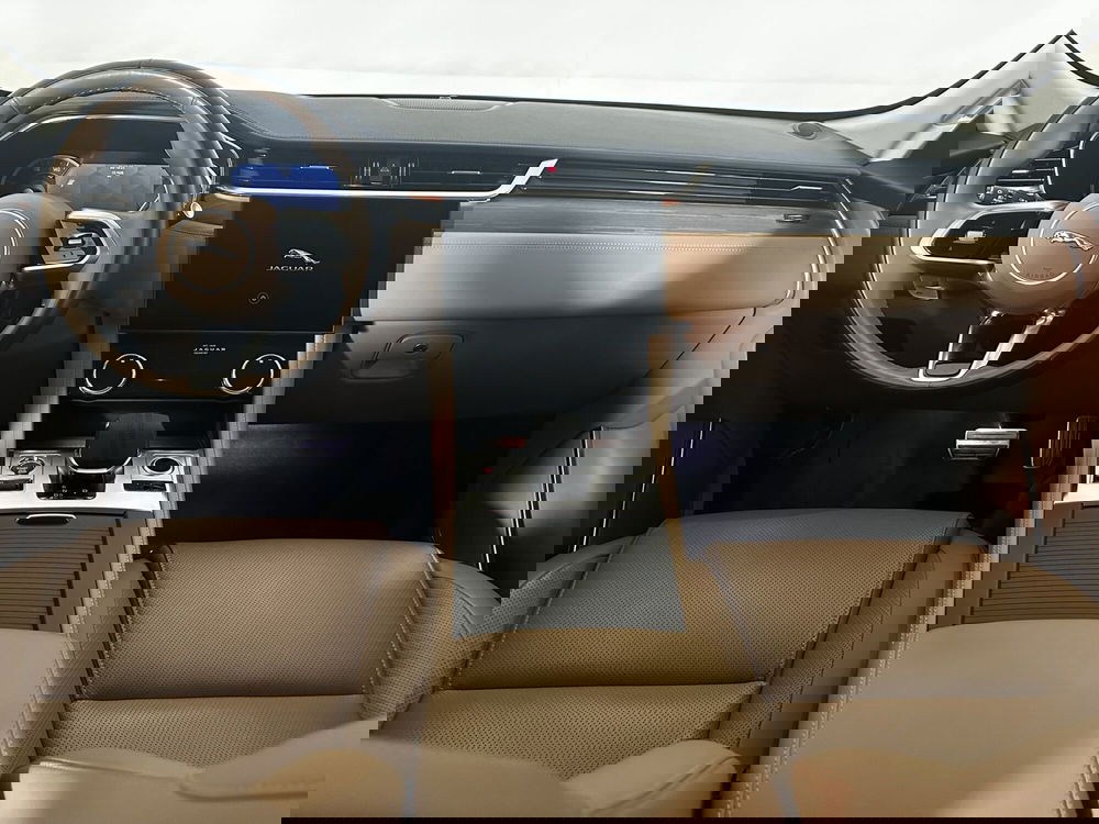 Jaguar F-Pace usata a Torino (4)