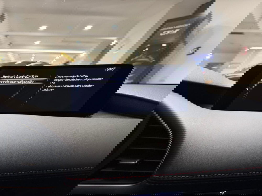 Mazda Mazda3 Hatchback nuova a Napoli (13)