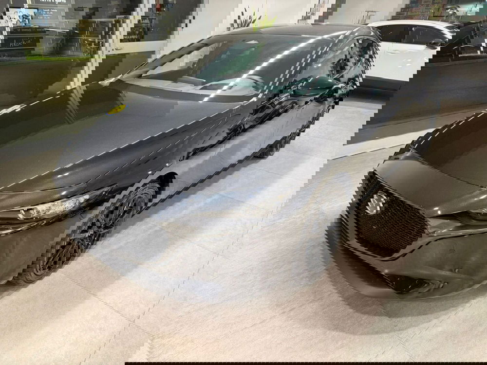 Mazda Mazda3 Hatchback nuova a Napoli (2)