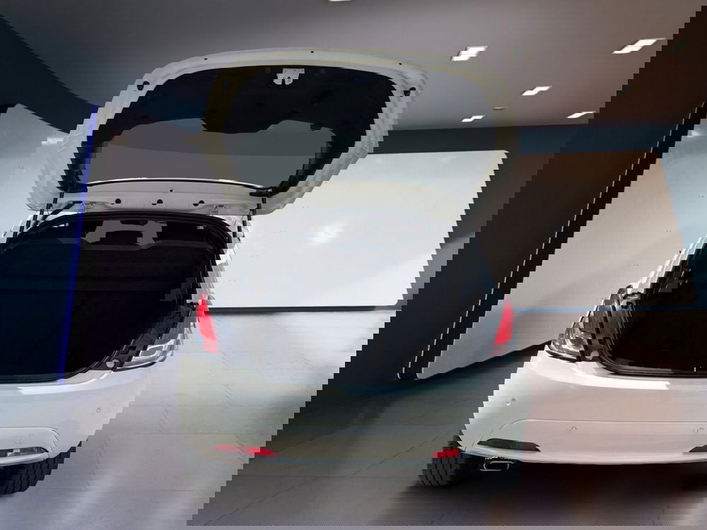 Lancia Ypsilon usata a Torino (7)