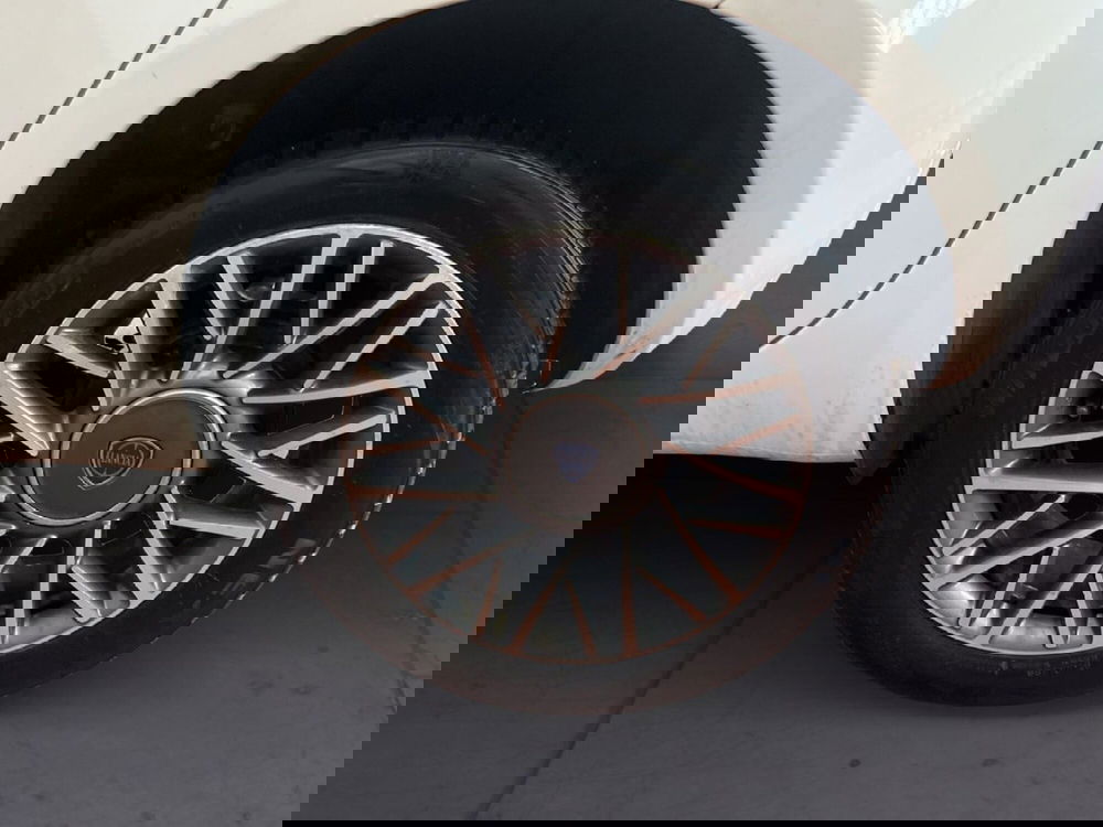 Lancia Ypsilon usata a Torino (7)