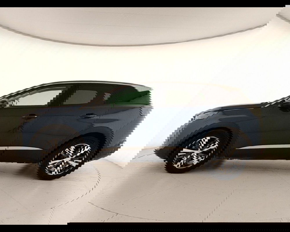 Peugeot 3008 usata a Caserta (4)